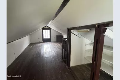 2 Willow St, Adams, MA 01220 - Photo 14