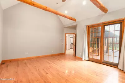 122 Silver St, Lanesborough, MA 01237 - Photo 20