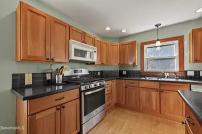 1205 Main St, Williamstown, MA 01267 - Photo 18