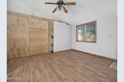 96 Shore Rd, Becket, MA 01223 - Photo 8