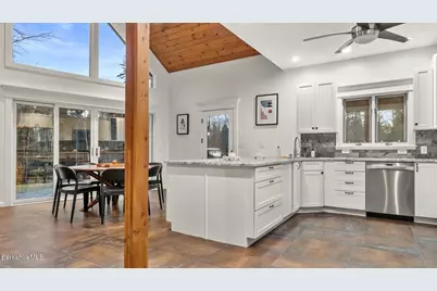 311 Woodmere Rd, Becket, MA 01223 - Photo 14