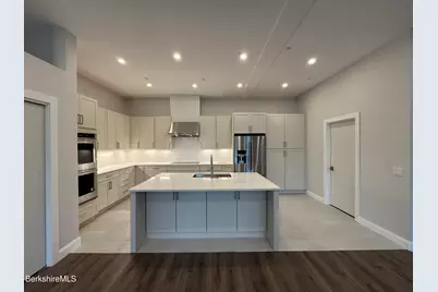 281 Main St #2 C, Great Barrington, MA 01230 - Photo 1