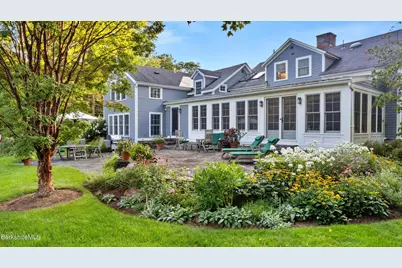 988 Hancock Rd, Williamstown, MA 01267 - Photo 1