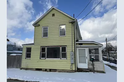 35 Lincoln St, Pittsfield, MA 01201 - Photo 1