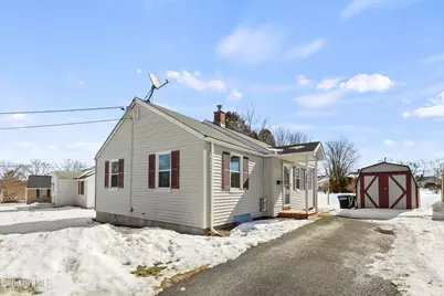 296 Connecticut Ave, Pittsfield, MA 01201 - Photo 1