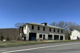 1015-1017 Simonds Rd, Williamstown, MA 01267 - Photo 1