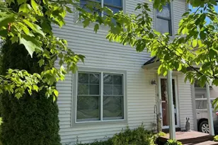 8 Stanley Dr, Great Barrington, MA 01230 - Photo 1