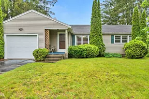 33 Quirico Dr, Pittsfield, MA 01201 - Photo 1