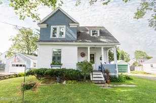 41 Oak St, Dalton, MA 01226 - Photo 1