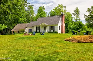 18 East St, Stockbridge, MA 01262 - Photo 1