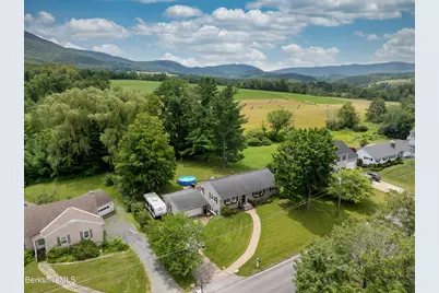 135 Longview Ter, Williamstown, MA 01267 - Photo 1