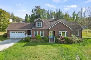 20 Pleasant View Dr, Cheshire, MA 01225 - Photo 1