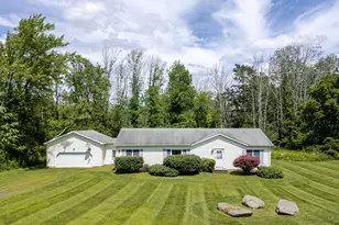 127 Old Joe Rd, Sheffield, MA 01257 - Photo 1