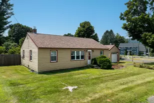 285 Sand Springs Rd, Williamstown, MA 01267 - Photo 1