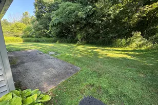 89 Wilshire Dr, Cheshire, MA 01225 - Photo 1