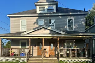 13 Hall Pl, Pittsfield, MA 01201 - Photo 1