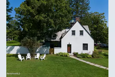 4 South St, Stockbridge, MA 01262 - Photo 1