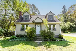 382 Maple St, Hinsdale, MA 01235 - Photo 1