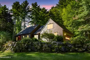 4 Pleasant View Dr, Great Barrington, MA 01230 - Photo 1