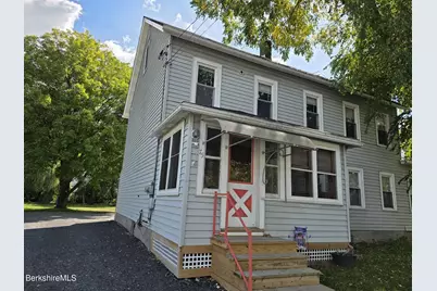 75 North Summer St #Unit 2, Adams, MA 01220 - Photo 1