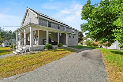 989 Williams St, Pittsfield, MA 01201 - Photo 1