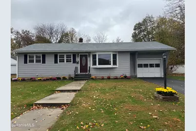 25 College Ave, North Adams, MA 01247 - Photo 1