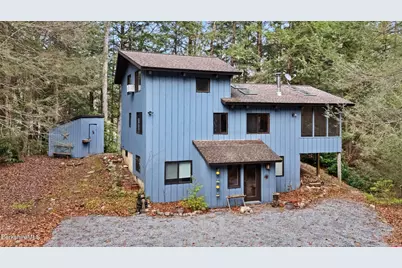 343 Lakeshore Dr, Sandisfield, MA 01255 - Photo 1