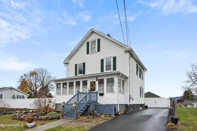25 Calumet St, Pittsfield, MA 01201 - Photo 1