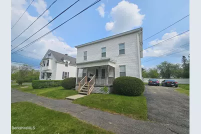 146 Parkside Ave #2nd Floor, Pittsfield, MA 01201 - Photo 1