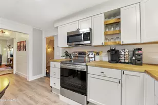 148 Main St, Williamstown, MA 01267 - Photo 1