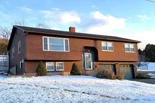 8 Country Rd, Adams, MA 01220 - Photo 1