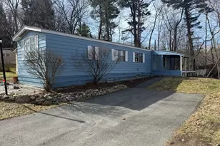 30 Lakewood Dr, Pittsfield, MA 01201 - Photo 1