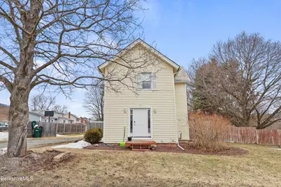 19 Fisk St, Cheshire, MA 01225 - Photo 1