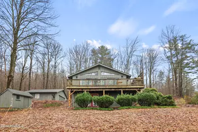 15 Reservoir Rd, Richmond, MA 01254 - Photo 1