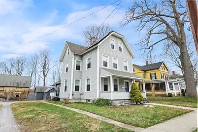84 Elizabeth St, Pittsfield, MA 01201 - Photo 1