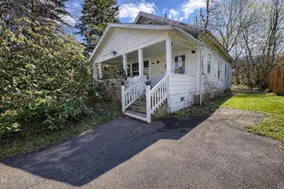 11 Allengate Ave, Pittsfield, MA 01201 - Photo 1