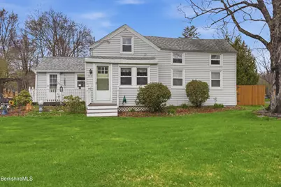 156 Chapel St, Pittsfield, MA 01201 - Photo 1