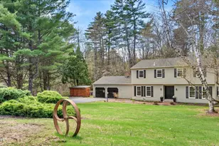 31 Pinecrest Dr, Lenox, MA 01240 - Photo 1