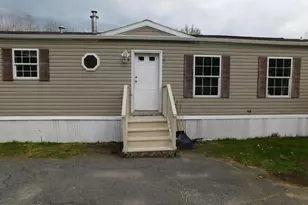 3 Lakewood Cir, Pittsfield, MA 01201 - Photo 1
