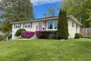 15 Williamsburg Terrace, Pittsfield, MA 01201 - Photo 1