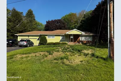 170 Longview Ter, Pittsfield, MA 01201 - Photo 1