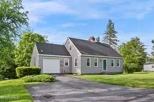 46 Woodlawn Ave, North Adams, MA 01247 - Photo 1