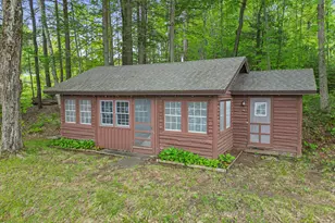 172 Blythewood Dr, Pittsfield, MA 01201 - Photo 1