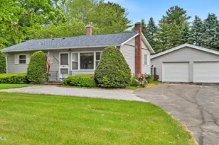 691 Crane Ave, Pittsfield, MA 01201 - Photo 1