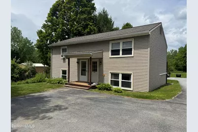 77 Wilshire Dr, Cheshire, MA 01225 - Photo 1