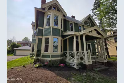 28 Bartlett Ave, Pittsfield, MA 01201 - Photo 1