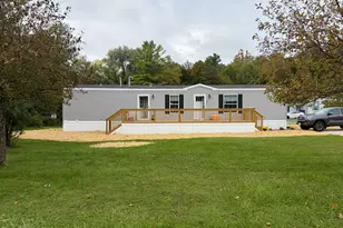 28 Woodland Rd, Lee, MA 01238 - Photo 1