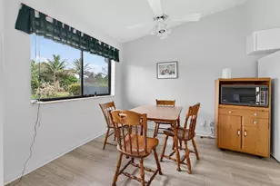 108 Village Walk Dr, Royal Palm Beach, FL 33411 - Photo 10