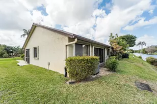 108 Village Walk Dr, Royal Palm Beach, FL 33411 - Photo 26