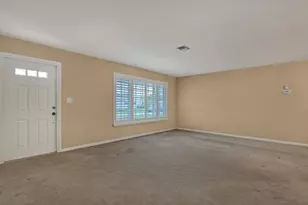 24 Pinetree Cir, Tequesta, FL 33469 - Photo 6